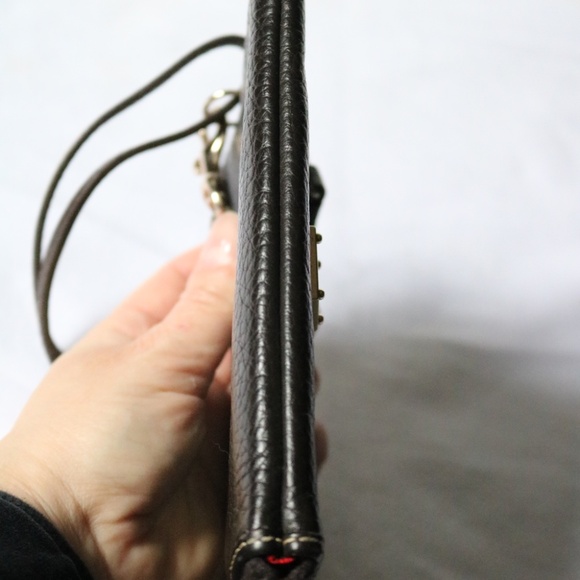 DOONEY & BOURKE 1975 Pebbled Brown Leather Wristlet Wallet Travel Change Purse - Picture 6 of 10